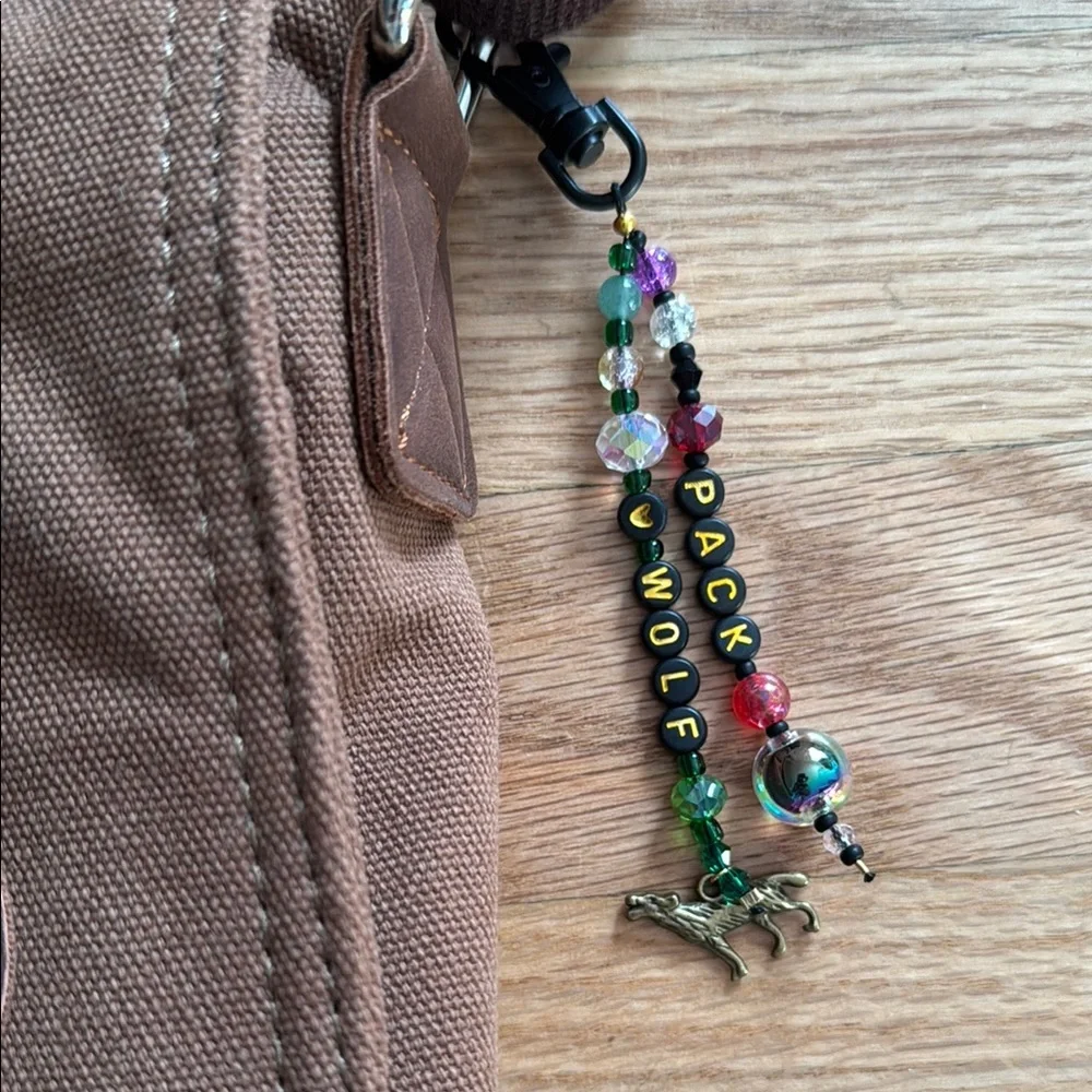 Forever Twilight in Forks Festival 2024 Brown Canvas Messenger Bag - Picture 3 of 5